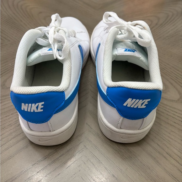 Nike Court Royale 2 - Picture 5 of 9